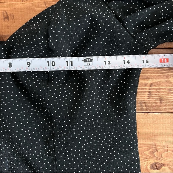 Miss Selfridge cropped puff sleeve top Size 4 polka dot black  white sweetheart - Picture 14 of 14